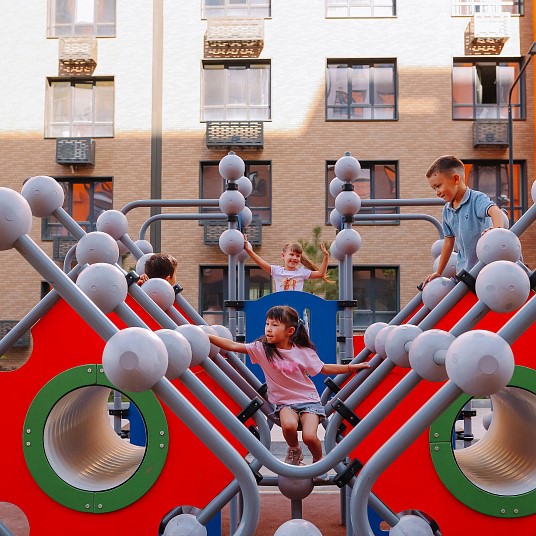 Тренды в уличном игровом и спортивном оборудовании для открытых площадок в Элисте фото от компании ВИНКО. Интернет-магазин➥i-fun.ru